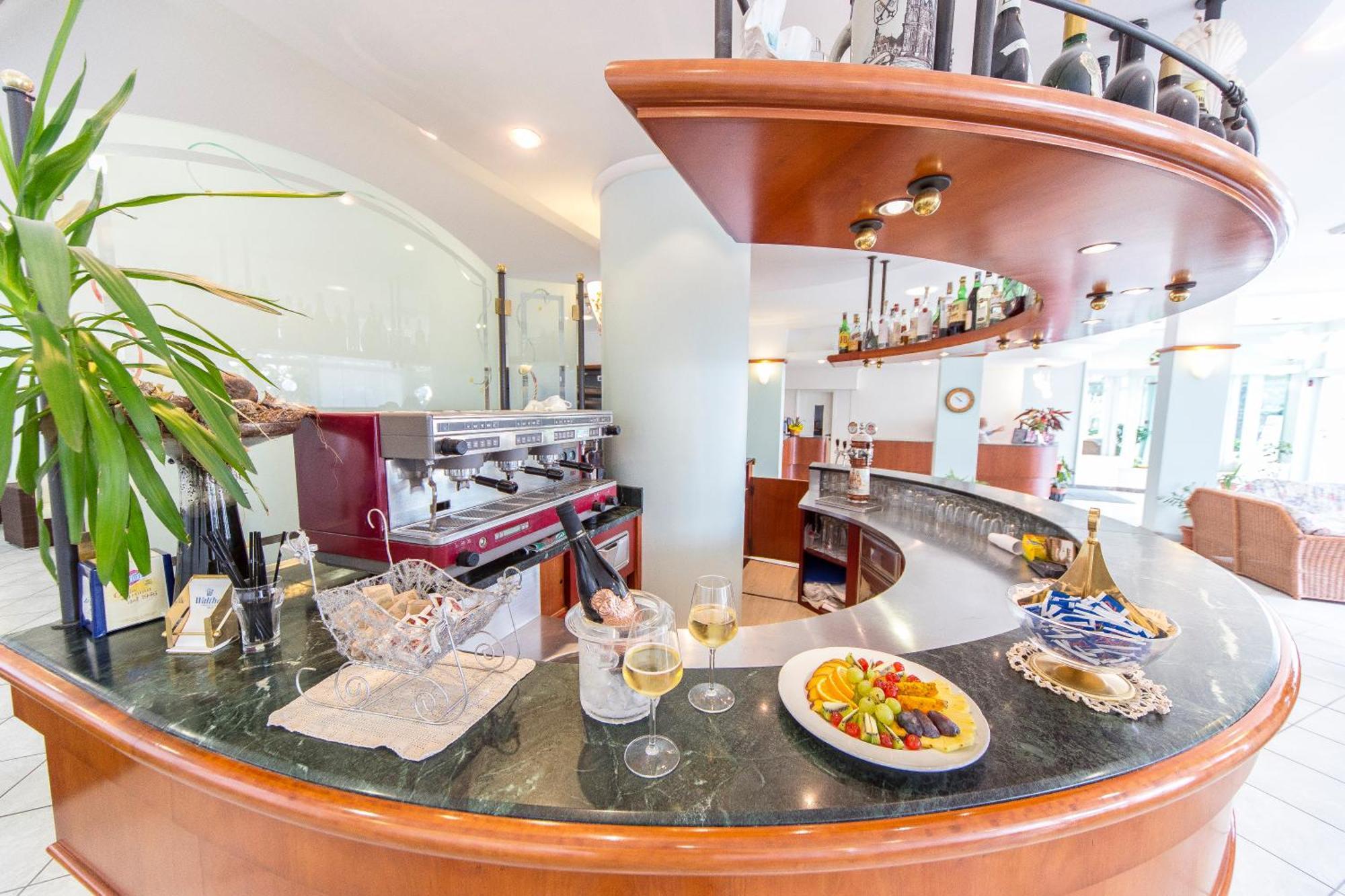 Ciccio Hotel 미사노아드리아티코 외부 사진